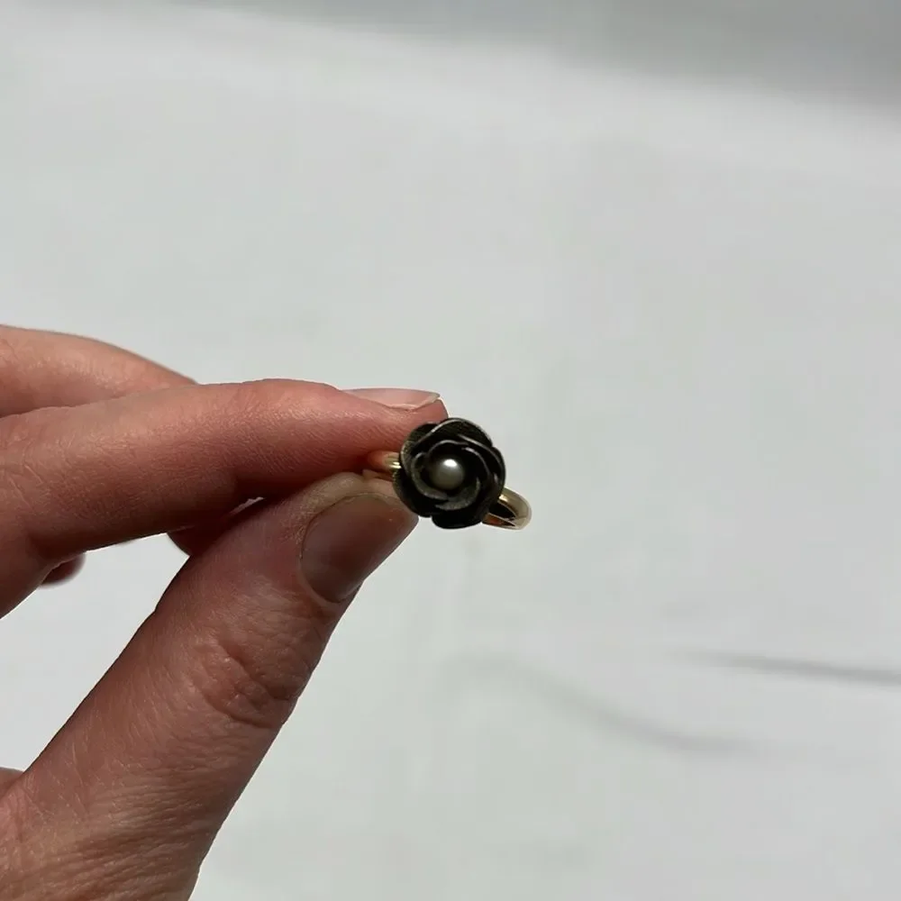 Vintage Delicate Flower Gold Filled Ring